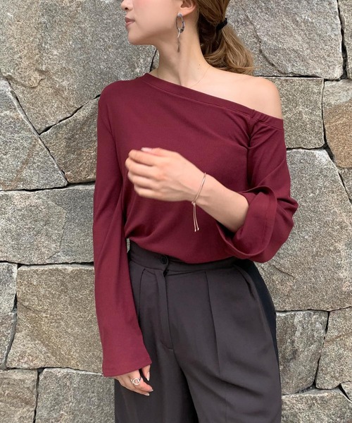 CIEL'AIR（シエルエアー）の「One Shoulder Tops（Tシャツ/カットソー・レディース・ブルー/レッド/ブラウン・FREE）」の10枚目の写真