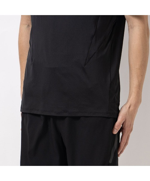Reebok(リーボック)の「サーティファイド アスリート Tシャツ / CERTIFIED ATHLETE+ TEE(Tシャツ/カットソー・メンズ・ブラック・LARGE/MEDIUM/SMALL/XX-LARGE/X-LARGE)」の2枚目の写真