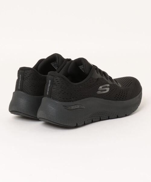 SKECHERS(スケッチャーズ)の「【SKECHERS】 ARCH FIT 2.0 - BIG L(スニーカー・レディース・ホワイト/ライトグレー/ブラック・23.5cm/24.5cm/24.0cm/25.0cm/23.0cm/22.5cm)」の4枚目の写真