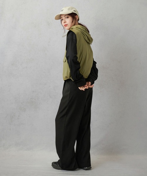 Lull（ルル）の「【Lull / ルル】ナイロンショートフードベスト（ベスト・レディース・ブルー/ブラック/カーキ・ONESIZE）」の16枚目の写真