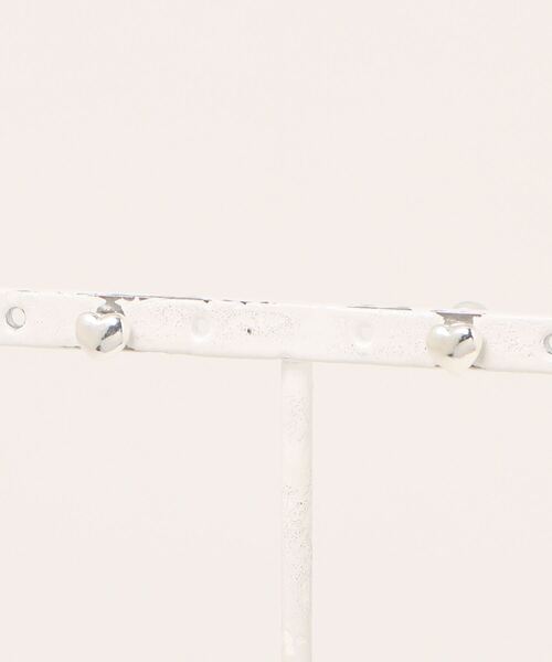 Fun & Daily（ファンアンドデイリー）の「F&D : ベリースモールハートピアス（ピアス（両耳用）・レディース・ゴールド/シルバー・FREE）」の3枚目の写真