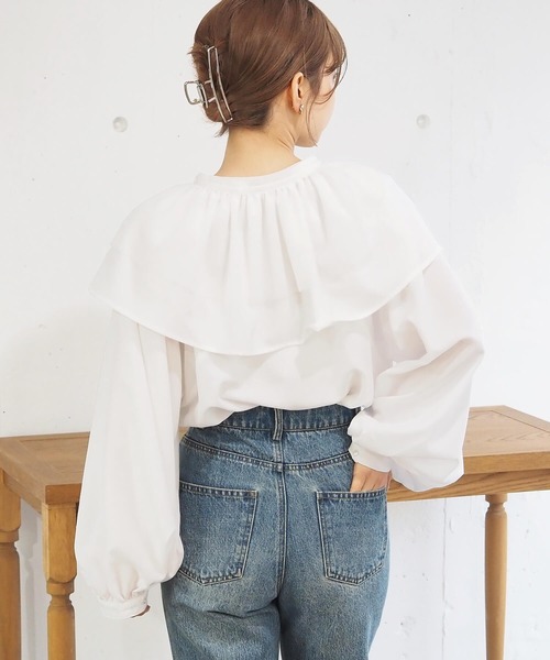 tiptop(ティップトップ)の「マルチway襟付きボリューム袖ブラウス(シャツ/ブラウス・レディース・オフホワイト/ブラック/ブルー系その他・FREE)」の8枚目の写真