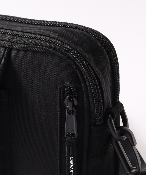 Carhartt WIP(カーハートダブリューアイピー)の「CARHARTT WIP ESSENTIALS BAG SMALL 1031470(ショルダーバッグ・メンズ・ブラック/モカ/ダークブルー・FREE)」の20枚目の写真