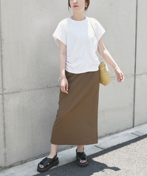 quaranciel(カランシエル)の「quaranciel:〈洗濯機可能〉アイライン スカート × フレンチ TEE セット(スカート・レディース・ブラック/ホワイト・ONE SIZE)」の4枚目の写真