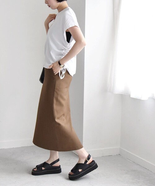 quaranciel(カランシエル)の「quaranciel:〈洗濯機可能〉アイライン スカート × フレンチ TEE セット(スカート・レディース・ブラック/ホワイト・ONE SIZE)」の8枚目の写真
