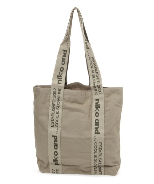 niko and...（ニコアンド）の「オリジナルニコロゴテープトートバッグ（トートバッグ・レディース・カーキ/グレー/アイボリー・0）」の7枚目の写真
