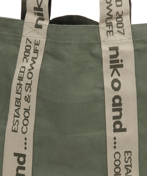 niko and...（ニコアンド）の「オリジナルニコロゴテープトートバッグ（トートバッグ・レディース・カーキ/グレー/アイボリー・0）」の16枚目の写真