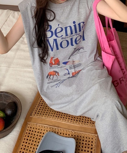 PRIVATE BEACH(プライベートビーチ)の「ロゴプリントフレンチスリーブTシャツワンピース(ワンピース・レディース・ライトグレー/ホワイト・LL/M/L)」の11枚目の写真