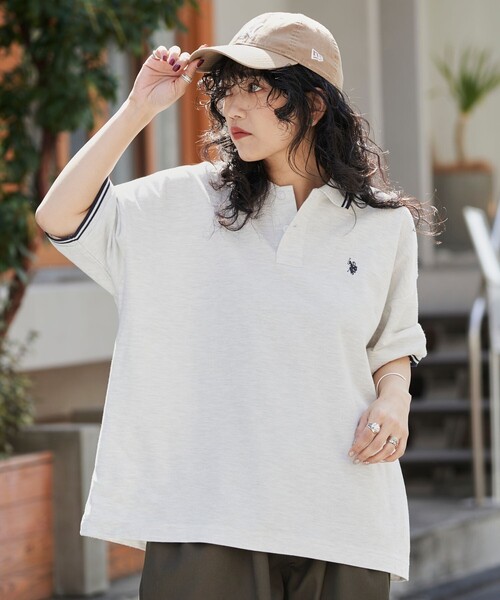 U.S. POLO ASSN.(ユーエスポロアッスン)の「U.S.POLO ASSN./ユーエスポロアッスン 別注ラインオーバーサイズワンポイントポロシャツ(限定展開)(ポロシャツ・メンズ・チャコールグレー/ライトグレー/ブラック/ネイビー・MEDIUM/SMALL/LARGE)」の3枚目の写真