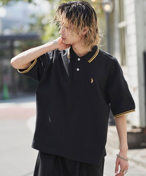 U.S. POLO ASSN.(ユーエスポロアッスン)の「U.S.POLO ASSN./ユーエスポロアッスン 別注ラインオーバーサイズワンポイントポロシャツ(限定展開)(ポロシャツ・メンズ・チャコールグレー/ライトグレー/ブラック/ネイビー・MEDIUM/SMALL/LARGE)」の17枚目の写真