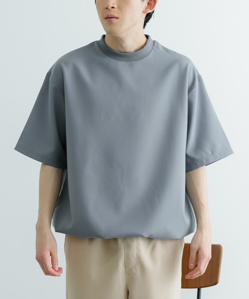 ITEMS URBANRESEARCH（アイテムズ アーバンリサーチ）の「『セットアップ対応』吸水速乾 ストレッチトロ布帛 Tシャツ（Tシャツ/カットソー・メンズ・イエロー/グレー/ライトベージュ/ブラック・MEDIUM/LARGE）」の12枚目の写真
