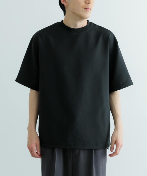 ITEMS URBANRESEARCH（アイテムズ アーバンリサーチ）の「『セットアップ対応』吸水速乾 ストレッチトロ布帛 Tシャツ（Tシャツ/カットソー・メンズ・イエロー/グレー/ライトベージュ/ブラック・MEDIUM/LARGE）」の15枚目の写真