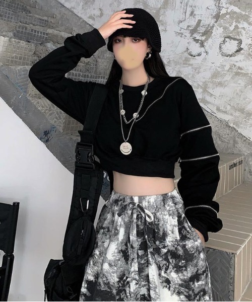 .KOM（ドットコム）の「『.KOM/ドットケーオーエム』ZIP付き2WAYオフショルダー【Y】【CN】（Tシャツ/カットソー・レディース・ブラック・FREE）」の7枚目の写真