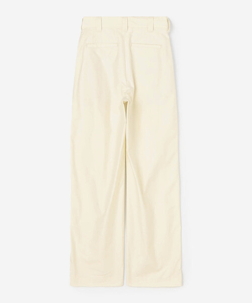 THE SHINZONE（ザ　シンゾーン）の「THE SHINZONE | 〈別注〉TOMBOY PANTS WOMEN（その他パンツ・レディース・クリーム・32/34/36）」の2枚目の写真