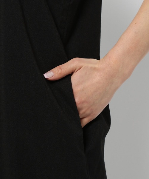 LOWRYS FARM（ローリーズファーム）の「フリルサロペット 113026（サロペット/オーバーオール・レディース・ブラック/ブルー/ブラウン・FREE）」の15枚目の写真