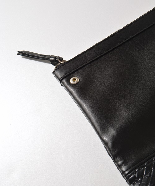 SHIPS JET BLUE(シップスジェットブルー)の「SHIPS JET BLUE(シップス ジェットブルー): フェイクレザー クラッチバッグ(クラッチバッグ・メンズ・ブラック/ブラック×ブラック・ONE SIZE)」の13枚目の写真