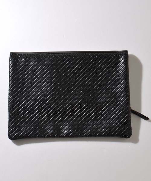 SHIPS JET BLUE(シップスジェットブルー)の「SHIPS JET BLUE(シップス ジェットブルー): フェイクレザー クラッチバッグ(クラッチバッグ・メンズ・ブラック/ブラック×ブラック・ONE SIZE)」の9枚目の写真