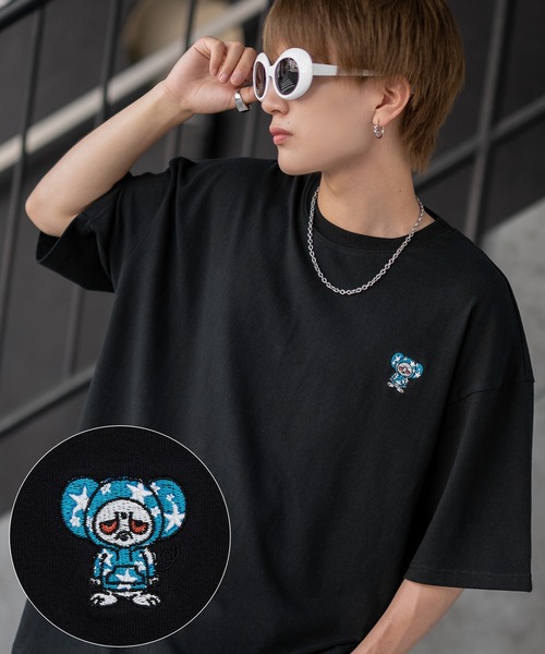 SIDEWAY STANCE(サイドウェイスタンス)の「【SIDEWAY STANCE】オリジナル ワンポイント刺繍 半袖Tシャツ(Tシャツ/カットソー・メンズ・カーキ/ブラック/ホワイト系/ホワイト系1/ホワイト系2/グレー系2/グレー系3/パープル系3/レッド系/グレー/ホワイト系3/ブラック系2/グレー系/パープル系2/ブラック系/ブルー系1/ホワイト/ブラック系1/ブラック系3/グレー系1/ブラック系4/グレー系4/ブラック系6/パープル系6/ホワイト系4/カーキ系5/ホワイト系6/グレー系6/ブラック系5/グレー系5/ホワイト系5/レッド系4/アイボリー/アイボリー系1・MEDIUM/SMALL/LARGE/X-LARGE)」の16枚目の写真