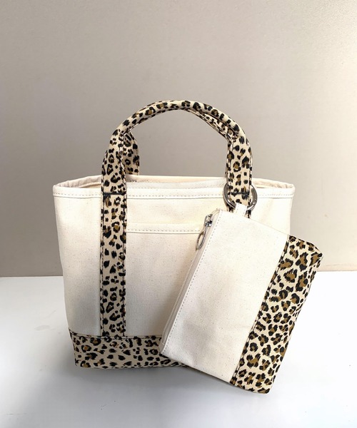 Q(キュー)の「キャンバスミニトート(トートバッグ・レディース・ライトグリーン/レオパード/ベージュ・ONE SIZE)」の3枚目の写真