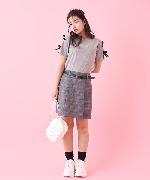 LOVETOXIC（ラブトキシック）の「パールドットキルティングショルダー（バックパック/リュック・キッズ・オフホワイト/ブラック/ピンク・FREE）」の16枚目の写真