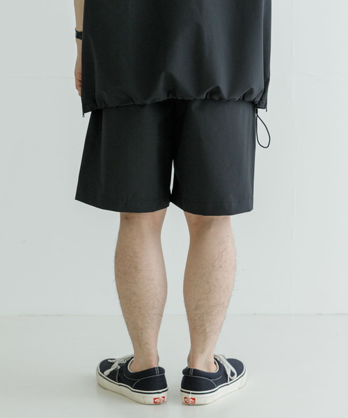 URBAN RESEARCH（アーバンリサーチ）の「『撥水/防水』Sympatex別注ShortPants（その他パンツ・メンズ・チャコールグレー/ブラック・MEDIUM/LARGE）」の22枚目の写真
