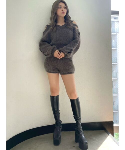 GYDA（ジェイダ）の「【SETUP着用可】レースアップシャギーニットトップス（ニット/セーター・レディース・アイボリー/ベージュ/チャコールグレー・FREE）」の6枚目の写真