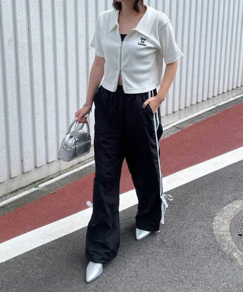 WEGO(ウィゴー)の「WEGO/ラインリボンデザインナイロンパンツ(カーゴパンツ・レディース・ブラック/ライトピンク/ホワイト・FREE)」の5枚目の写真