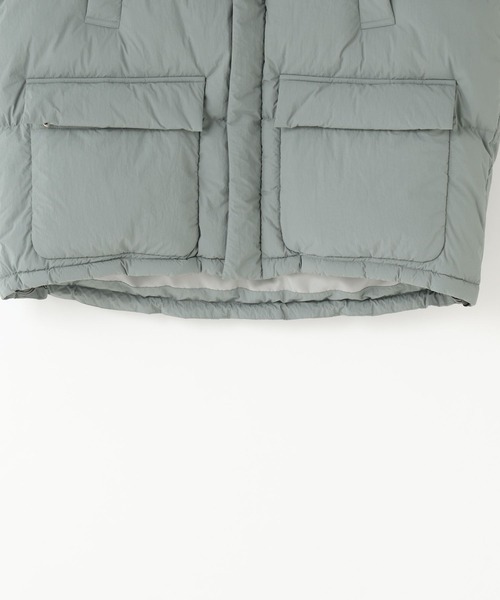 LOWRYS FARM（ローリーズファーム）の「エアサーマルスタンドベスト 116561（ダウンベスト・メンズ・ブルー/ブラック・FREE）」の14枚目の写真