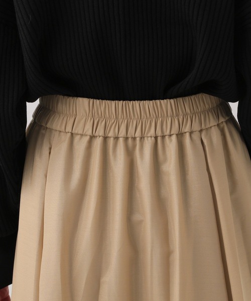 Elura（エルーラ）の「＜レギュラー／低身長サイズ＞艶フレアスカート/136360（スカート・レディース・ブルー系その他6/ベージュ/ライトブルー・FREE/FREE(S)）」の17枚目の写真