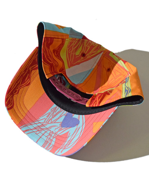 ALDIES（アールディーズ）の「L&J Cap / ラブアンドジョークキャップ（キャップ・メンズ・レッド/パープル/マルチ・FREE）」の5枚目の写真