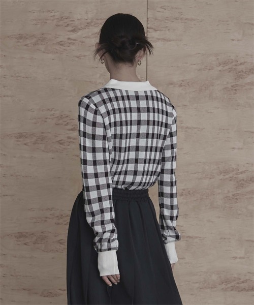 miette(ミエット)の「チェック柄フロントジップポロニット(ニット/セーター・レディース・ホワイト/レッド/ネイビー・FREE)」の6枚目の写真