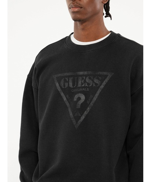 GUESS Originals Vintage Triangle Crewneck スウェット | GUESS(ゲス