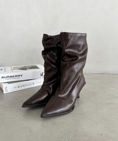 セール】ポインテッドトゥギャザーショートブーツ（ブーツ）｜MYMOOD