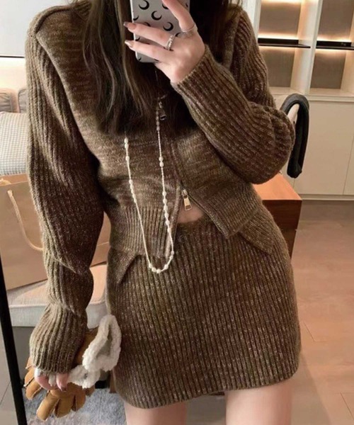 SPIGA（スピーガ）の「ﾀﾞﾌﾞﾙｼﾞｯﾌﾟｽﾀﾝﾄﾞﾄｯﾌﾟｽｽｶｰﾄｾｯﾄｱｯﾌﾟ（その他トップス・レディース・ブラウン/グレー/アイボリー/ブラック・FREE）」の4枚目の写真