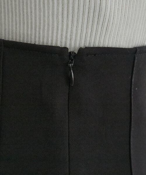 mystic(ミスティック)の「プリーツミニスカート(スカート・レディース・ブラック/ブラウン/チャコールグレー・1/2)」の12枚目の写真