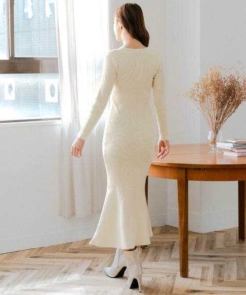 Julia Boutique（ジュリアブティック）の「美ライン ロングニットマーメイドワンピース（ワンピース・レディース・バーガンディー/ピンク/アイボリー/ブラック/グレー/ミント/イエロー/チャコール/ベージュ/ネイビー・ONE）」の11枚目の写真