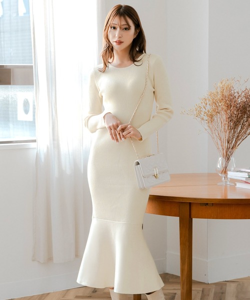 Julia Boutique（ジュリアブティック）の「美ライン ロングニットマーメイドワンピース（ワンピース・レディース・バーガンディー/ピンク/アイボリー/ブラック/グレー/ミント/イエロー/チャコール/ベージュ/ネイビー・ONE）」の14枚目の写真