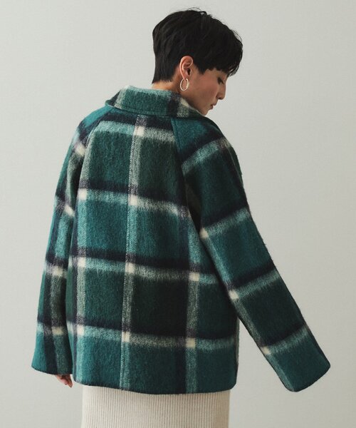 OPAQUE.CLIP（オペークドットクリップ）の「《美人百花掲載》ビックチェック ミドルPコート（ピーコート・レディース・ベージュ系1/ブルー系1・38/40）」の21枚目の写真