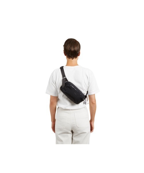 bellroy ボディバッグ ブラック2.5 Bellroy/ボディバッグ/スリング Venture Ready Sling 2.5L-ブラック