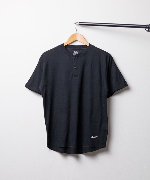NUMBER (N)INE(ナンバーナイン)の「《FRUIT OF THE LOOMxNUMBER(N)INE》 Henry Neck T(Tシャツ/カットソー・メンズ・ホワイト/ブラック・LARGE/MEDIUM/X-LARGE)」の2枚目の写真