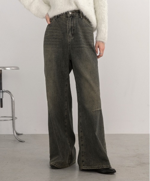 ad thie(アドティエ)の「ニータック ルーズフィットデニム(デニムパンツ・レディース・ブルー/ライトブルー・SMALL/MEDIUM)」の1枚目の写真
