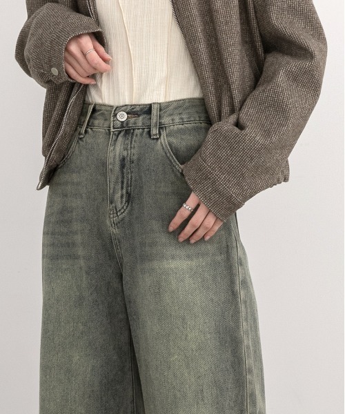 ad thie(アドティエ)の「ニータック ルーズフィットデニム(デニムパンツ・レディース・ブルー/ライトブルー・SMALL/MEDIUM)」の11枚目の写真