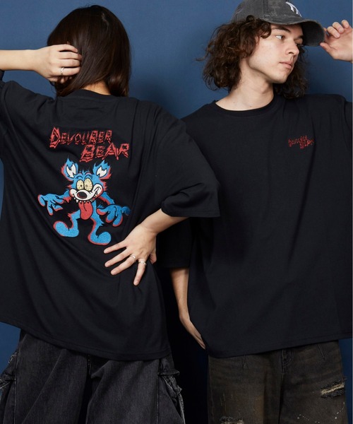 unrelaxing（アンリラクシング）の「オーバーサイズ  刺繍 Tシャツ 綿100％ /embroidery oversize T-shirt（Tシャツ/カットソー・メンズ・ホワイト系6/ホワイト系7/ホワイト系8/ホワイト/ブラック/その他/その他3/その他6/ブラック系その他2/ブラック系その他3/その他19/その他20/ブラック×ブルー/その他17/その他10/ブラック×レッド/ホワイト系2/ホワイト系4/ホワイト系/ホワイト系1/ブラック系その他4/ブラック系その他6/ライトブラック/ブラック系1/ブラック系3/その他8/ホワイト系9/スミクロ/ブラック系その他7/ブラック系/その他1/その他5/その他11/その他14/その他15/その他16/その他18/ホワイト系3/ホワイト系5/ブラック系その他/ブラック系2/その他4/その他7/その他9/その他12/その他21・SMALL/MEDIUM/LARGE/X-LARGE）」の17枚目の写真