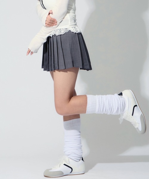 ALLuRing ChaRm（アリュリングチャーム）の「Pleated Skirt Pants / プリーツスカートパンツ（スカート・レディース・ホワイト/ブラック/ベージュ/グレー・S/M）」の3枚目の写真