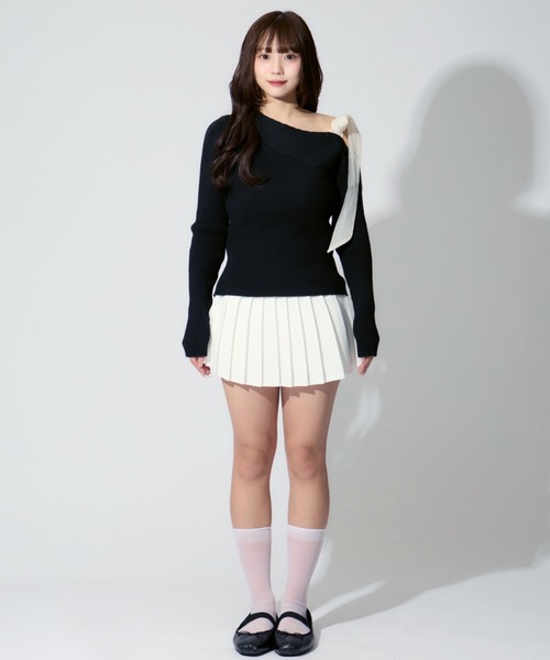 ALLuRing ChaRm（アリュリングチャーム）の「Pleated Skirt Pants / プリーツスカートパンツ（スカート・レディース・ホワイト/ブラック/ベージュ/グレー・S/M）」の17枚目の写真