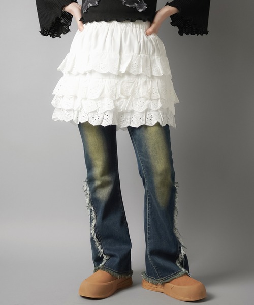 SPINNS（スピンズ）の「レースティアードミニスカート/スカパン/インナーパンツ付き（スカート・レディース・ホワイト/ブラック/アイボリー・ONESIZE）」の4枚目の写真