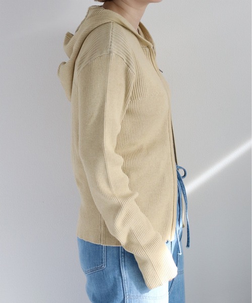 cepo(セポ)の「ニジュウス編みダブルジップパーカー(パーカー・レディース・ブルー/イエロー/ベージュ・M)」の5枚目の写真