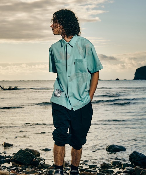 glamb（グラム）の「TIME TRAVELER Reversible Shirt (GEAR 004) / タイムトラベラーリバーシブルシャツ（シャツ/ブラウス・メンズ・ブルー/ブラック・S/M/L）」の5枚目の写真