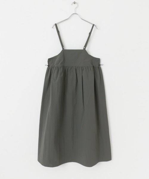 EKAL（エカル）の「『撥水/UVカット/UR TECH』ナイロンタッサーキャミワンピース（ワンピース・レディース・グレー/ベージュ系その他・ONE）」の6枚目の写真