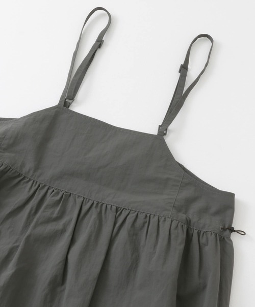 EKAL（エカル）の「『撥水/UVカット/UR TECH』ナイロンタッサーキャミワンピース（ワンピース・レディース・グレー/ベージュ系その他・ONE）」の11枚目の写真